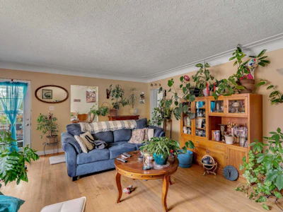 7621 23 Street SE - 4