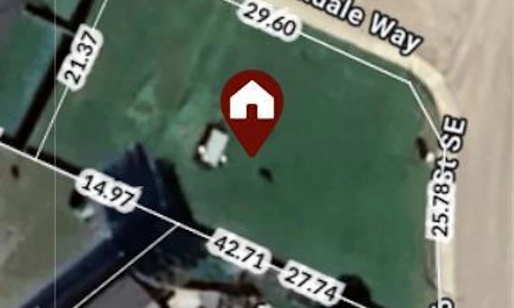 22 Parkdale Way SE