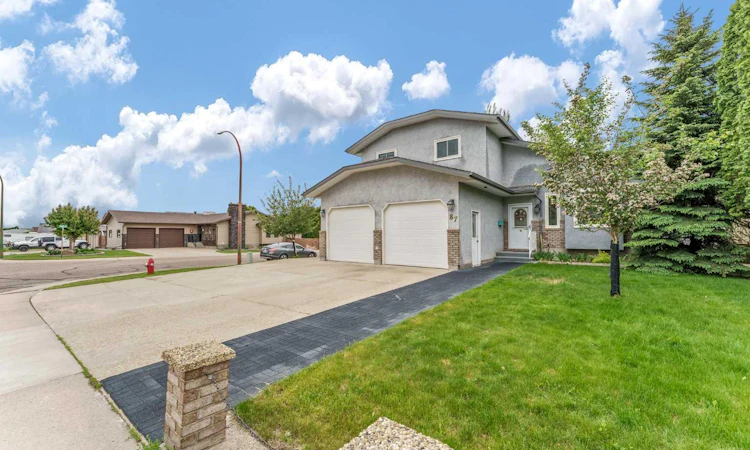 87 Prairie Drive NE