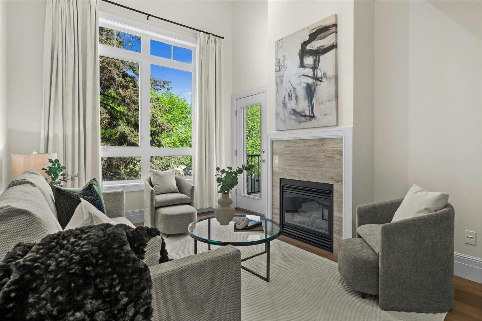 303-518 33 Street NW, Calgary, AB, T2N 2W4