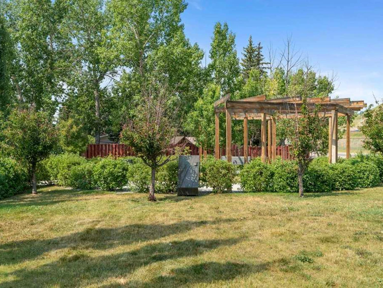 1219-625 Glenbow Drive, Cochrane, AB, T4C 0S7 - 29