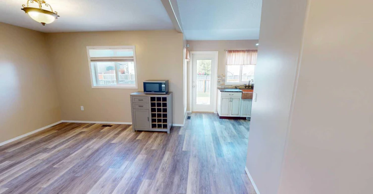 10244 97 Street, Sexsmith, AB, T0H 3C0 - 4