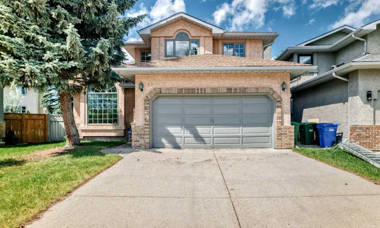 25 Silverstone Mews NW