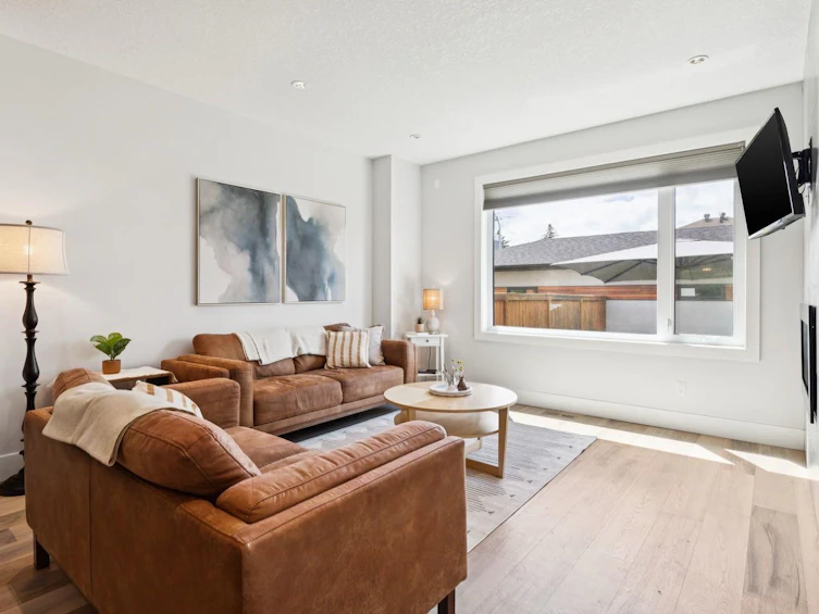 4803 19 Avenue NW, Calgary, AB, T3B 0X6 - 15
