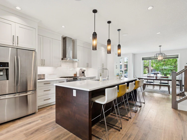 4803 19 Avenue NW, Calgary, AB, T3B 0X6 - 14