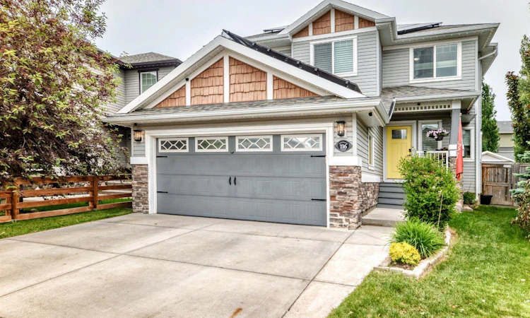 116 Kingsland Court SE