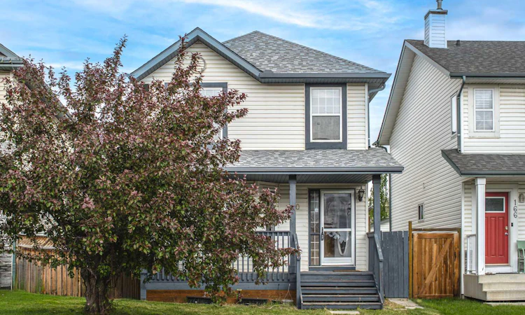 170 Arbour Grove Close NW