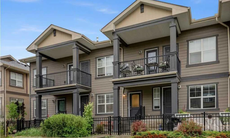 28 Evanscrest Gardens NW
