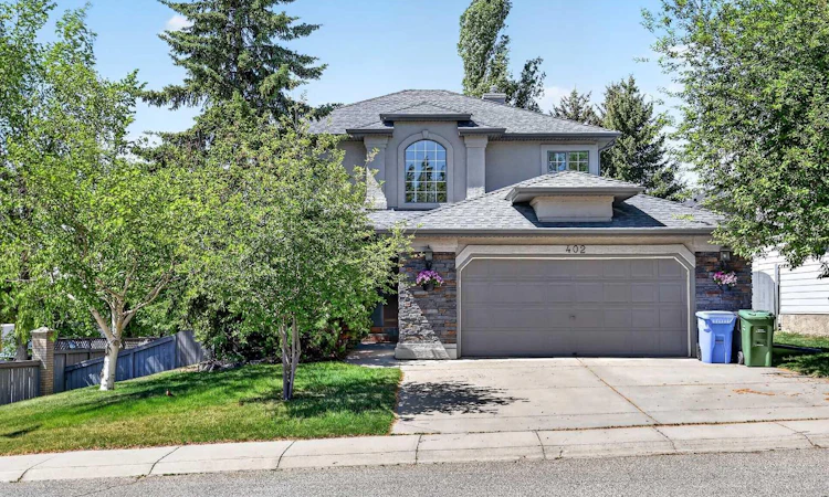 402 Douglas Park View SE