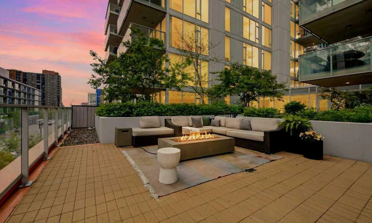 205-519 Riverfront Avenue SE