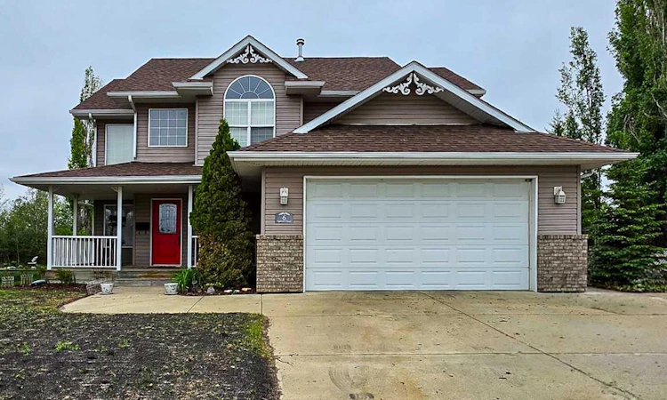 6 Spruce Close