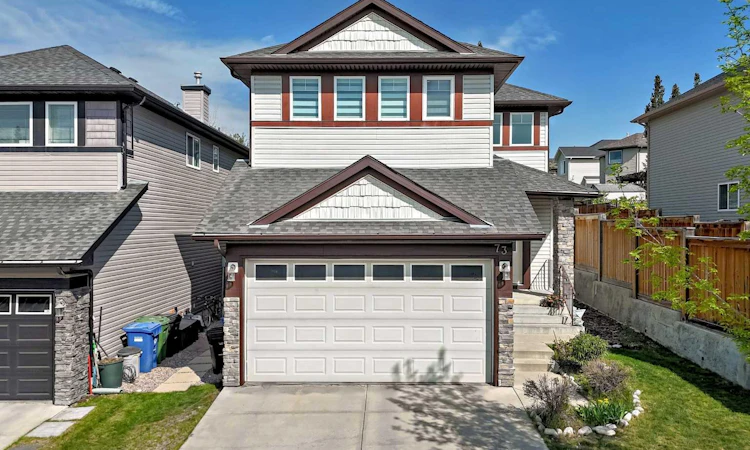 73 Royal Birch Way NW
