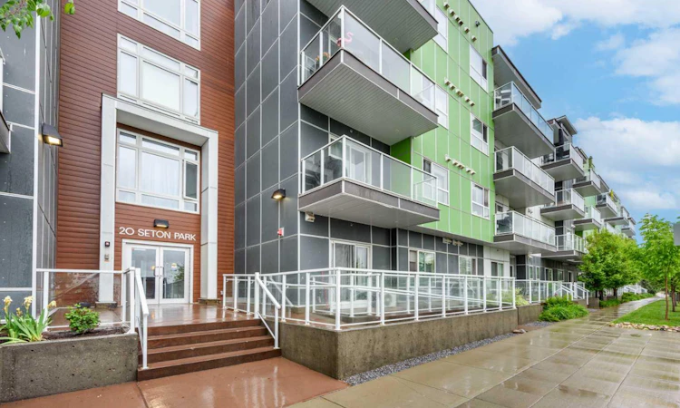 316-20 Seton Park SE