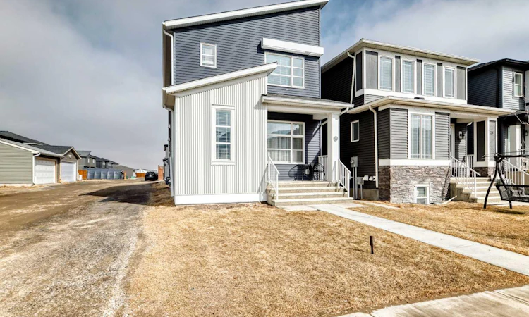 220 Cornerstone Grove NE