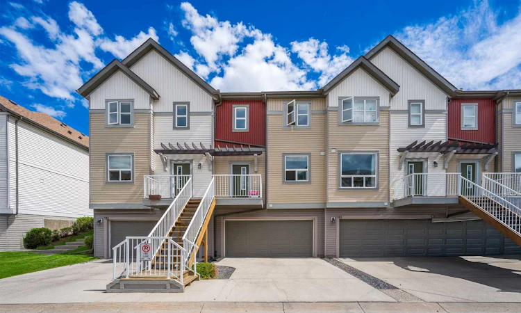 187 Copperstone Cove SE