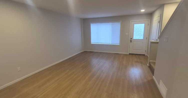 3-594 Aquitania Boulevard W, Lethbridge, AB, T1J 5X4 - 5