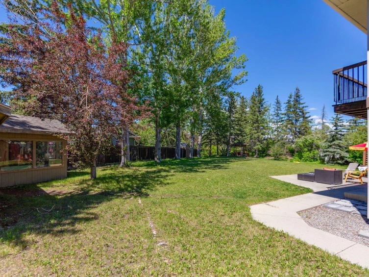 243 Silvergrove Place NW, Calgary, AB, T3B 4T5 - 12