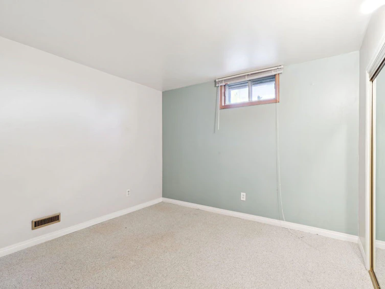 8028 5 Street SW, Calgary, AB, T2V 1C5 - 19