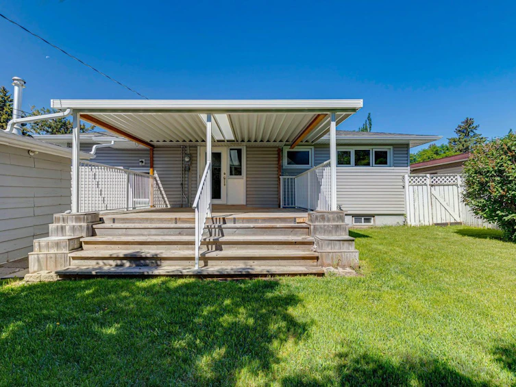 8028 5 Street SW, Calgary, AB, T2V 1C5 - 23