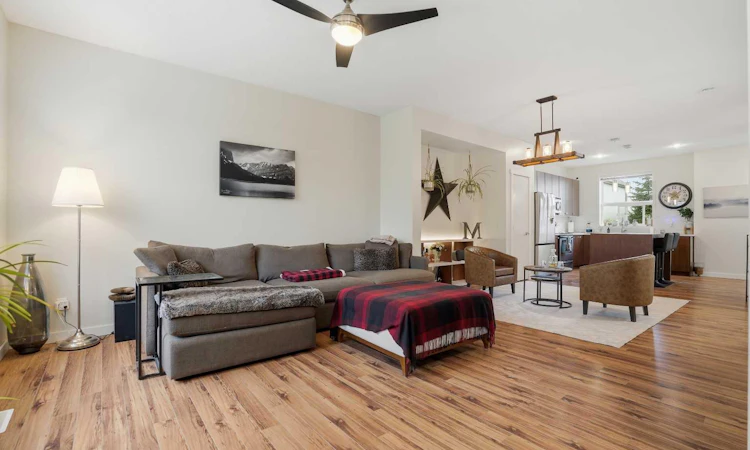 65 Copperstone Cove SE