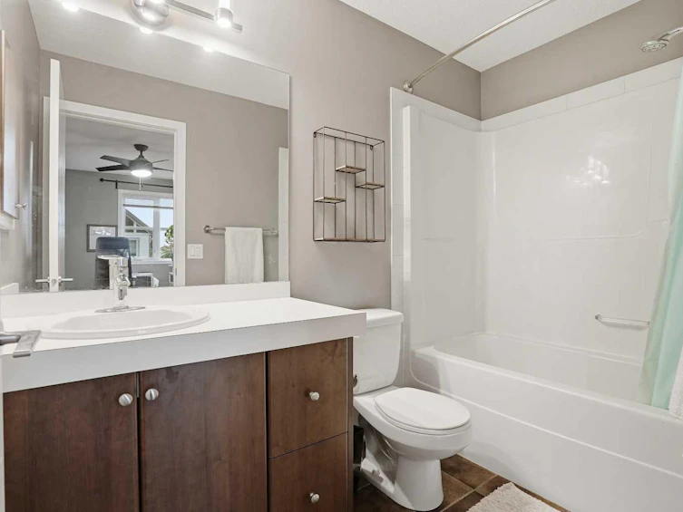65 Copperstone Cove SE, Calgary, AB, T2Z 0L3 - 25