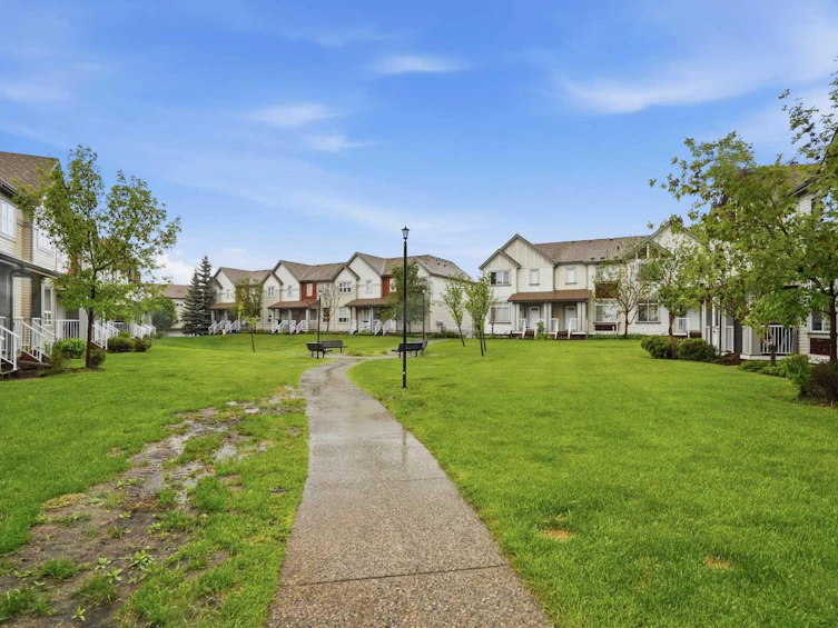 65 Copperstone Cove SE, Calgary, AB, T2Z 0L3 - 36