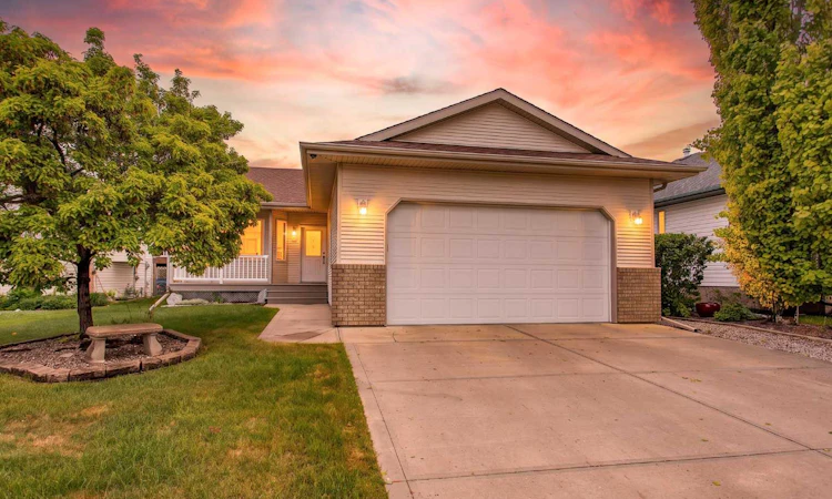 189 Lampard Crescent