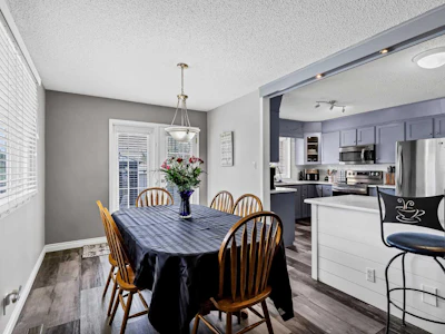 364 Silvergrove Place NW - 5