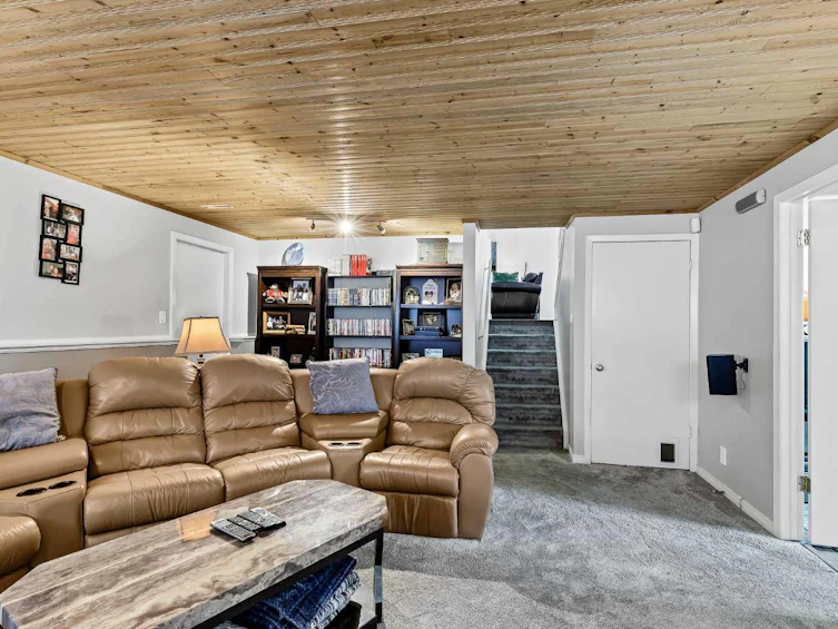 364 Silvergrove Place NW, Calgary, AB, T3B 4T6 - 16