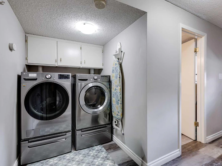 364 Silvergrove Place NW, Calgary, AB, T3B 4T6 - 20