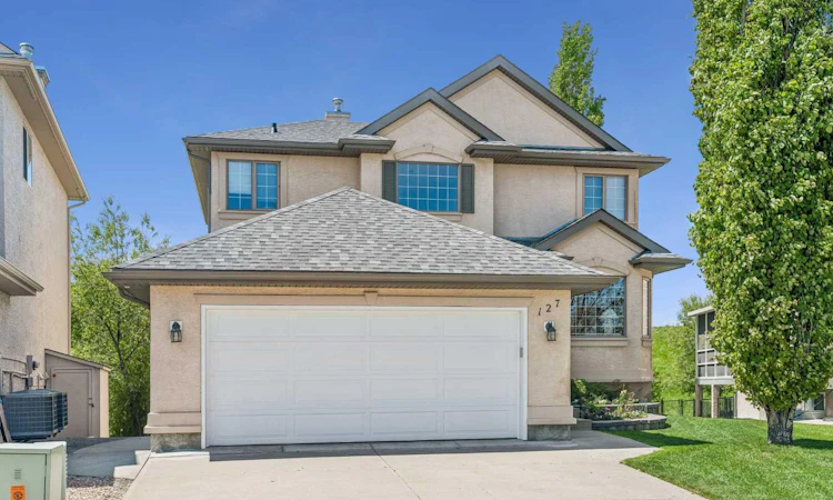 127 Edgeridge Close NW
