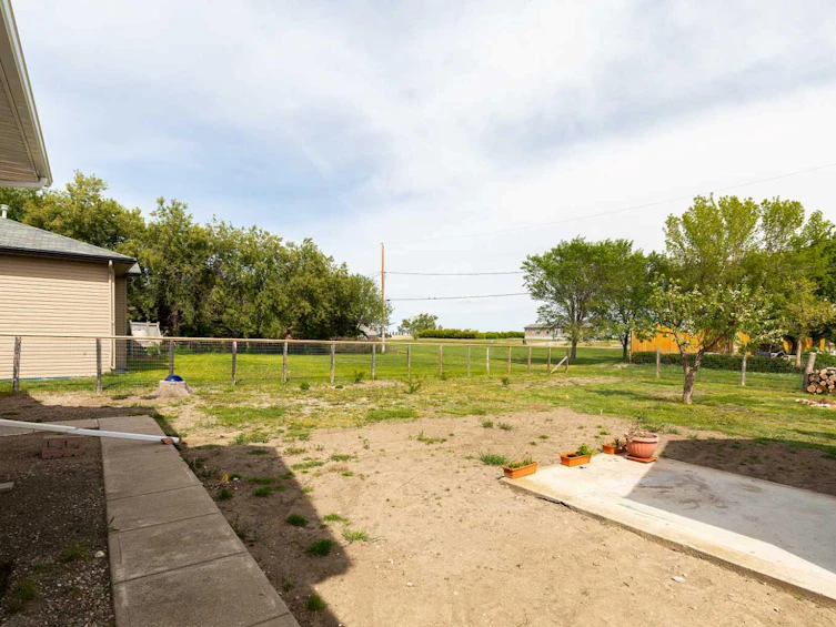 606 5 Street, Warner, AB, T0K 2L0 - 35