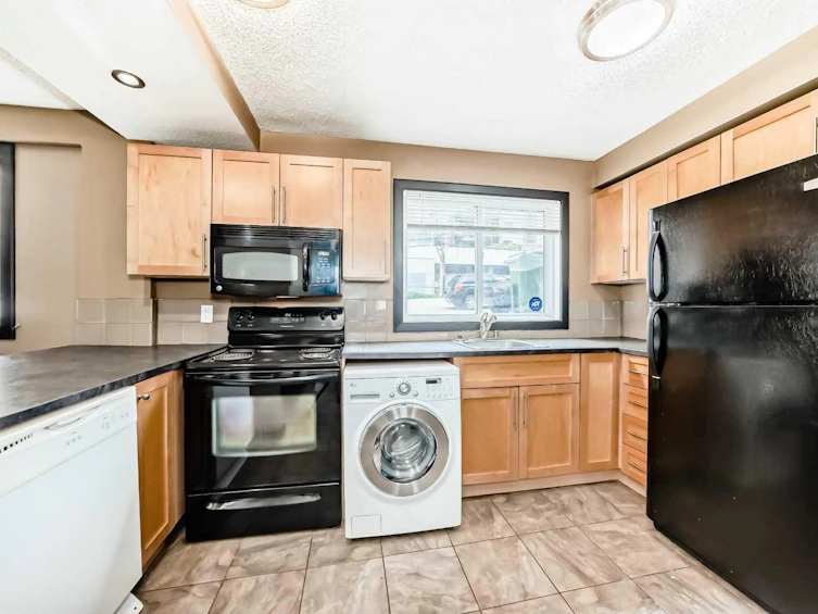 105-620 15 Avenue SW, Calgary, AB, T2R 0R5 - 3