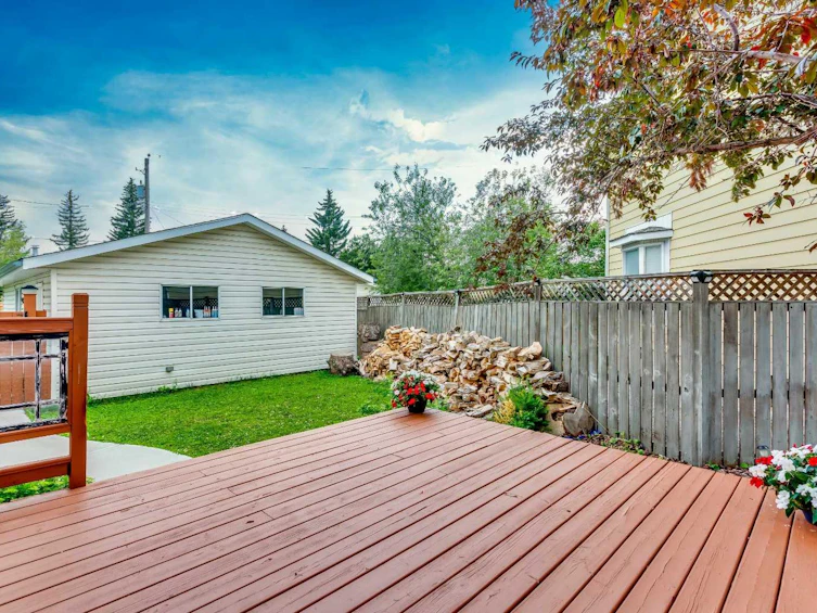 15 Southdale Bay SW, Calgary, AB, T2W 1W1 - 30