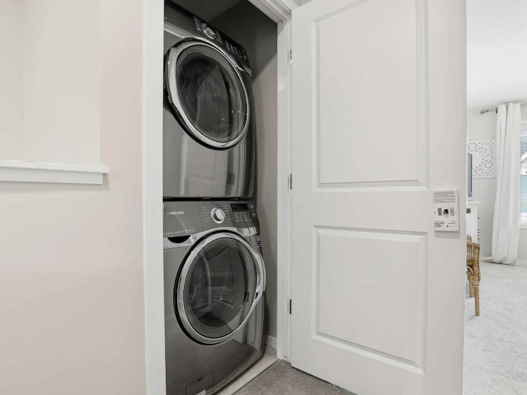 20 Kinlea Common NW, Calgary, AB, T2R 0S2 - 35