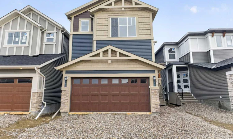 27 Homestead Gardens NE