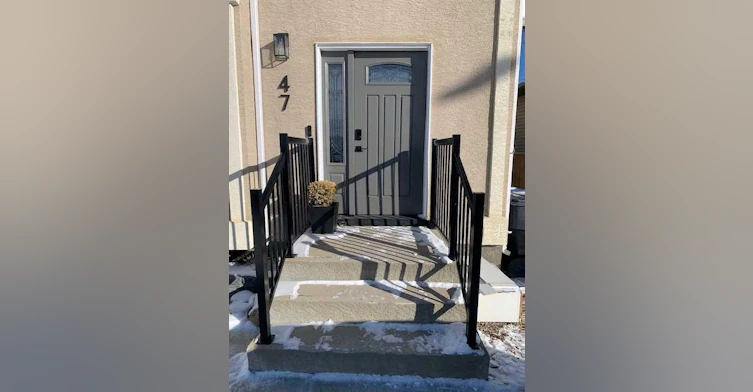47 Blackfoot Road W, Lethbridge, AB, T1K 7P7 - 2