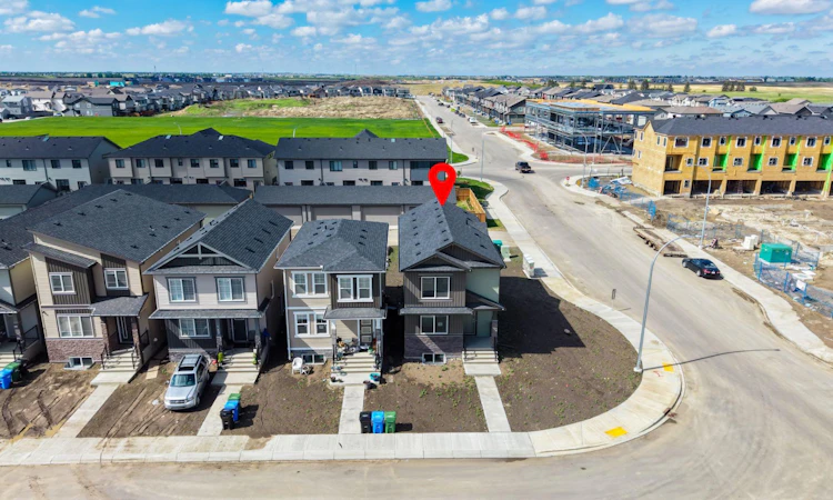 160 Belvedere Park SE