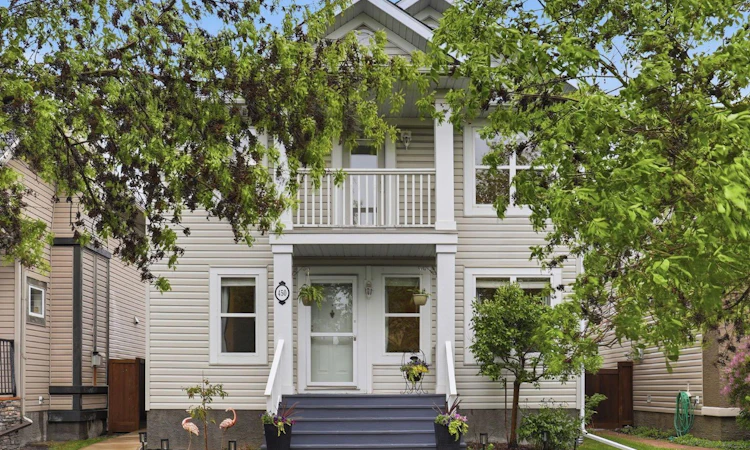 450 Elgin Way SE