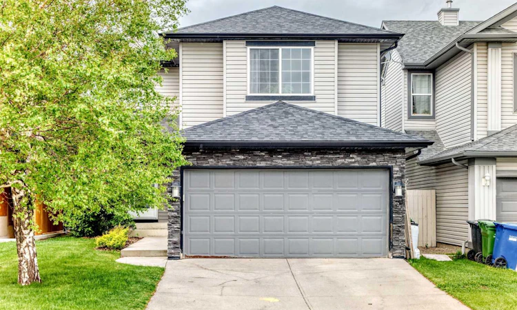 15 Citadel Meadow Crescent NW