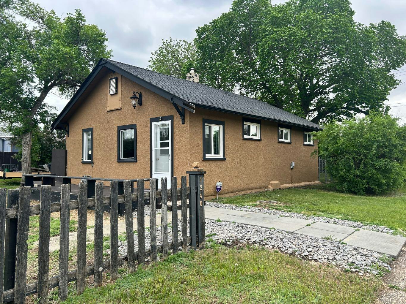 1240 Newcastle Trail, Drumheller, AB, T0J 0Y2