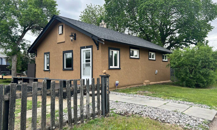 1240 Newcastle Trail