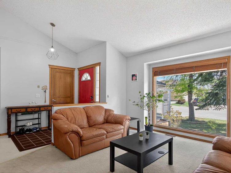 60 Scandia Hill NW, Calgary, AB, T3L 1T8 - 4