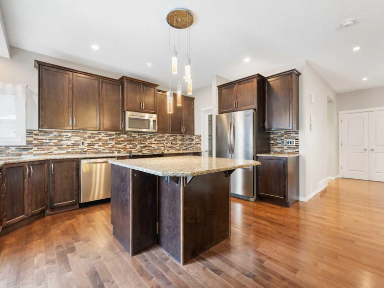 220 Walden Heights SE, Calgary, AB, T2X 0V7 - 4