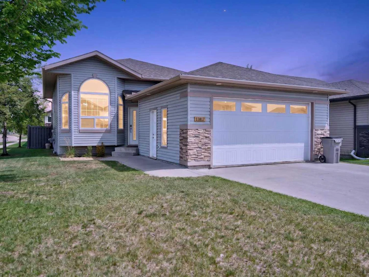 11817 87 Street, Grande Prairie, AB, T8X 0H3