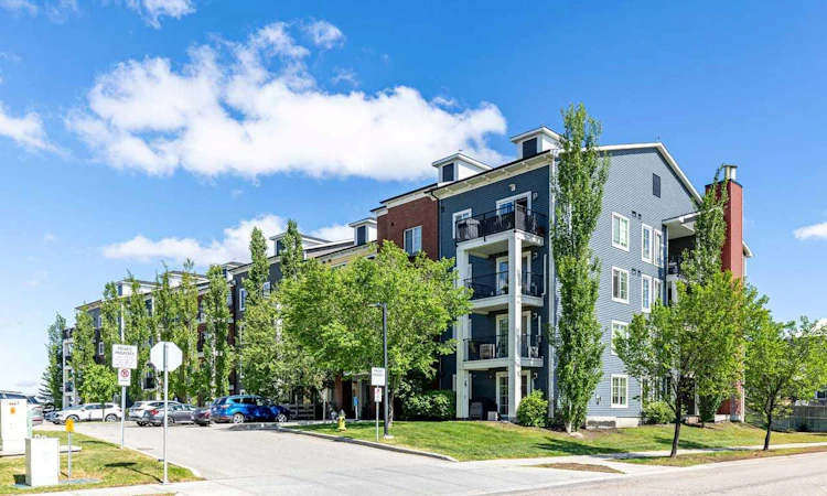 1115-755 Copperpond Boulevard SE