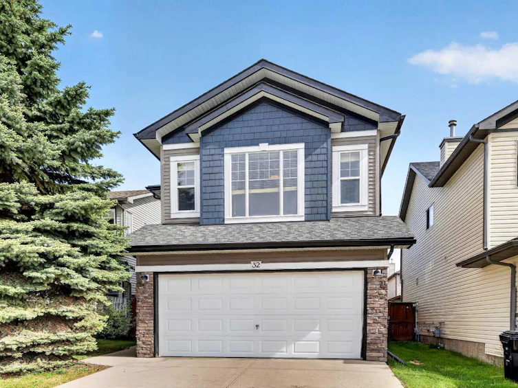 32 Everglen Grove SW, Calgary, AB, T2Y 4Z3