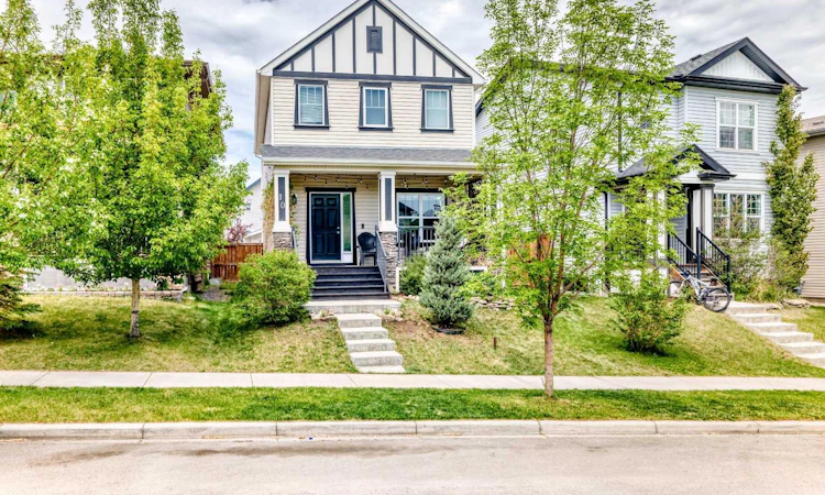 10 Reunion Grove NW