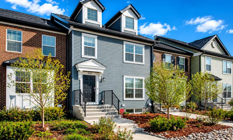 310 Legacy Village Way SE