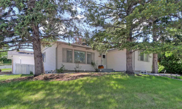 185 Springwood Drive SW